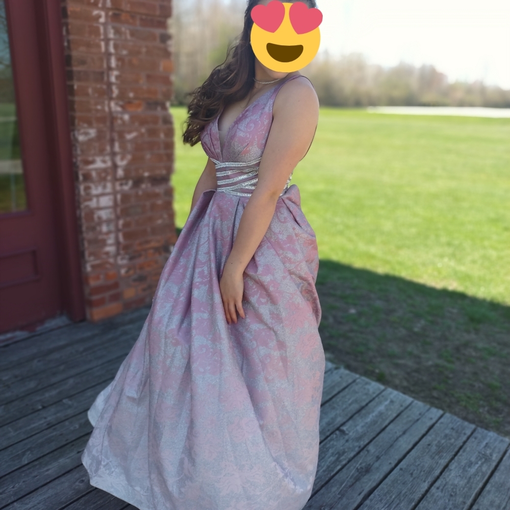 Camille La Vie Prom dress, Size US 4, Rose and Silver Ombre